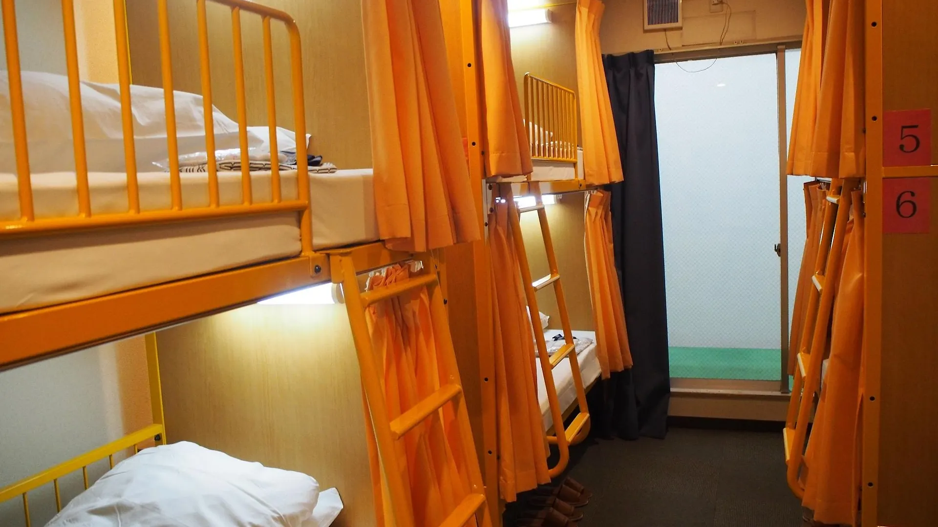 Sakura Hotel Jimbocho Tokio Hostal