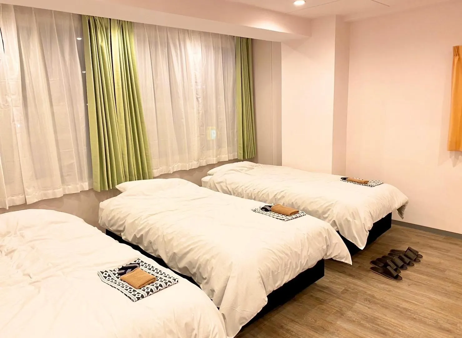 Sakura Hotel Jimbocho Токио Хостел