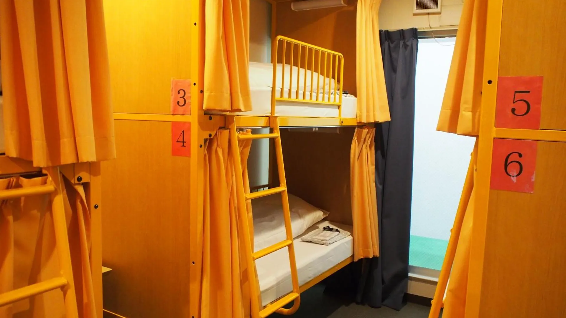 Хостел Sakura Hotel Jimbocho Токио